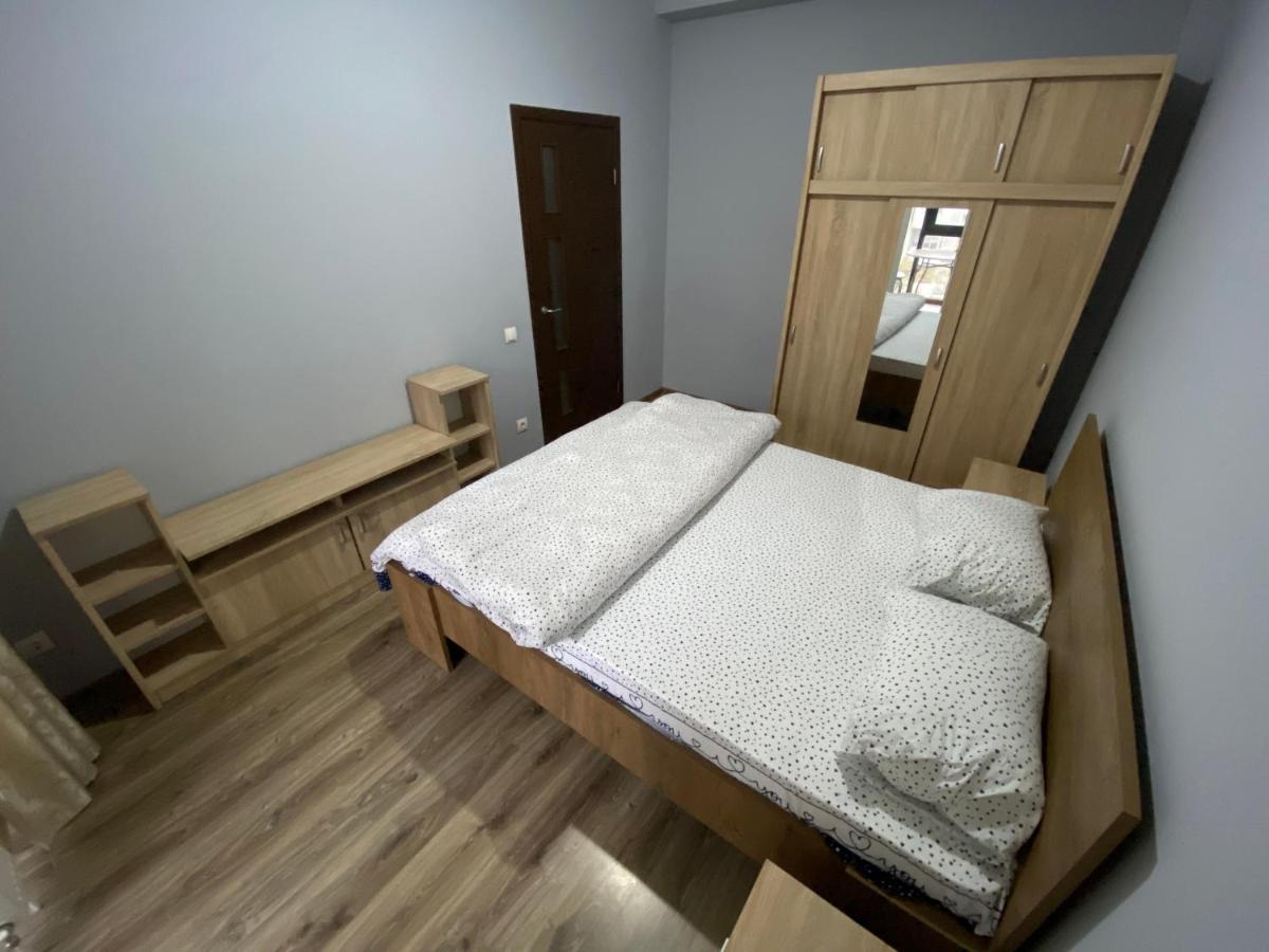 Sky House Central Apartment 키시나우 외부 사진